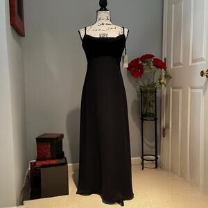 NEW Anne Stanley Empire Waist Full Length Formal Sleeveless Black Dress Sz 4 NWT